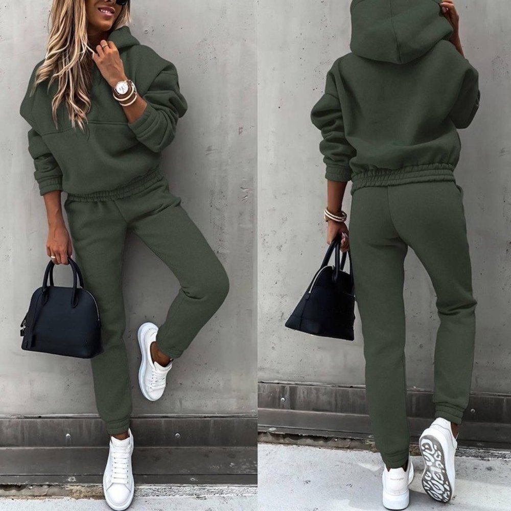 Hoodie Sweatshirt and Sweatpants Sets (Black & Army Green)